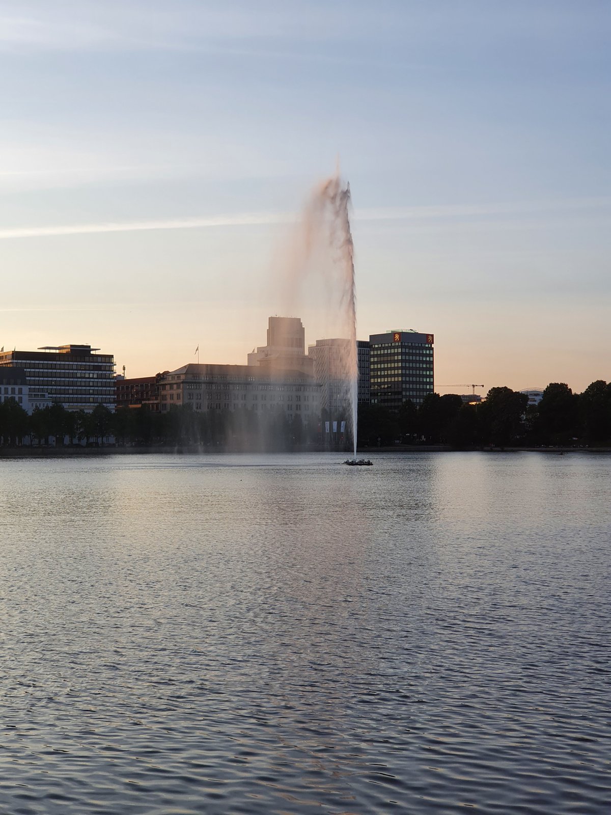 Alster Fountains, Гамбург: лучшие советы перед посещением - Tripadvisor