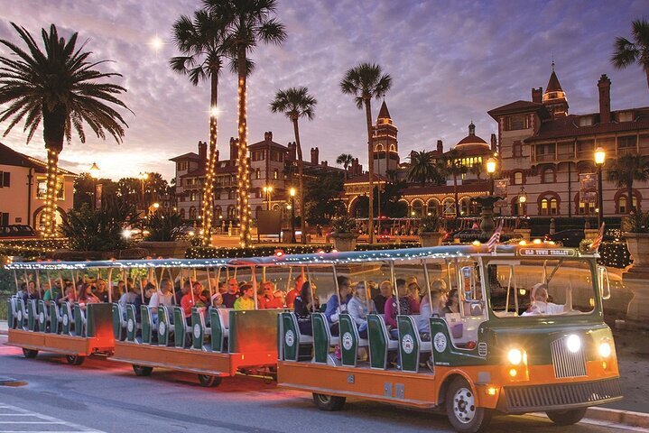 2024 St Augustine Nights Of Lights Tour   Caption 