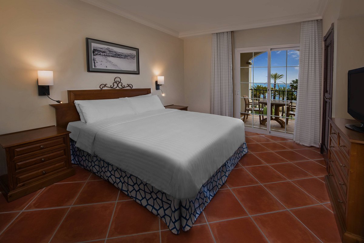 Marriott&#39;s Playa Andaluza, A Marriott Vacation Club Resort, hotel in Estepona