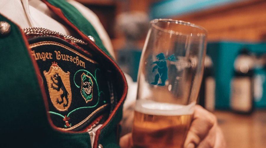 Es gibt für jeden (1-2-3) Bierchen...