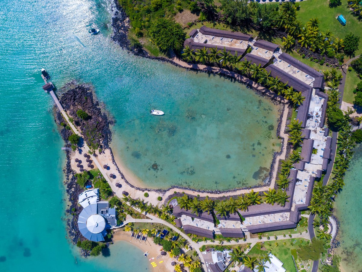 LUX Grand Gaube Resort &amp; Villas, hotel in Mauritius