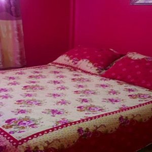 Habitación matrimonial con baño privado y TV