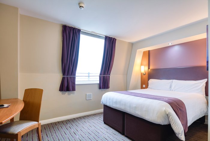 PREMIER INN BRENTWOOD HOTEL $52 ($̶7̶7̶) - Updated 2022 Prices ...