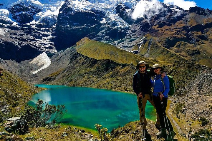 Hike to humantay clearance lake