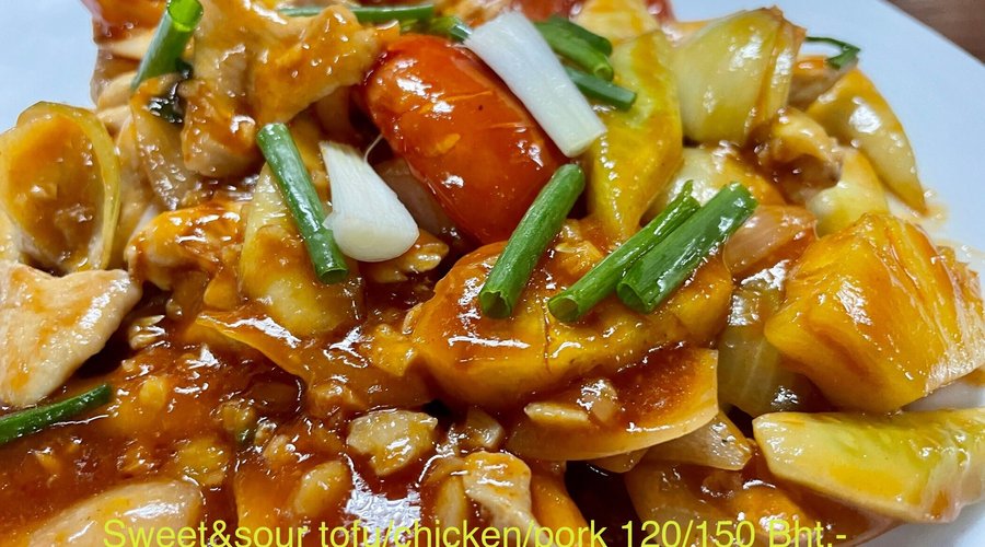 Sweet and sour chicken or pork at your choice