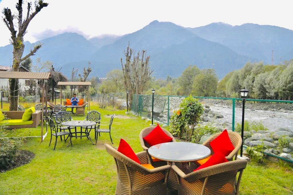 Arif Ahmad Bhat (Jammu City, India): Hours, Address - Tripadvisor