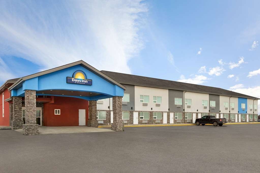 DAYS INN BY WYNDHAM WAINWRIGHT Prezzi E Recensioni 2024   Exterior 