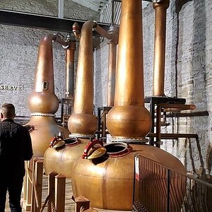 heaven hill distillery tour hours