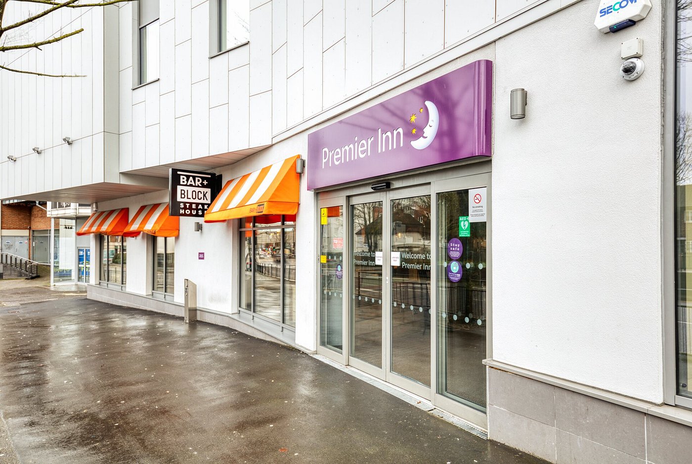 PREMIER INN LONDON SUTTON HOTEL - Updated 2025 Prices & Reviews (England)