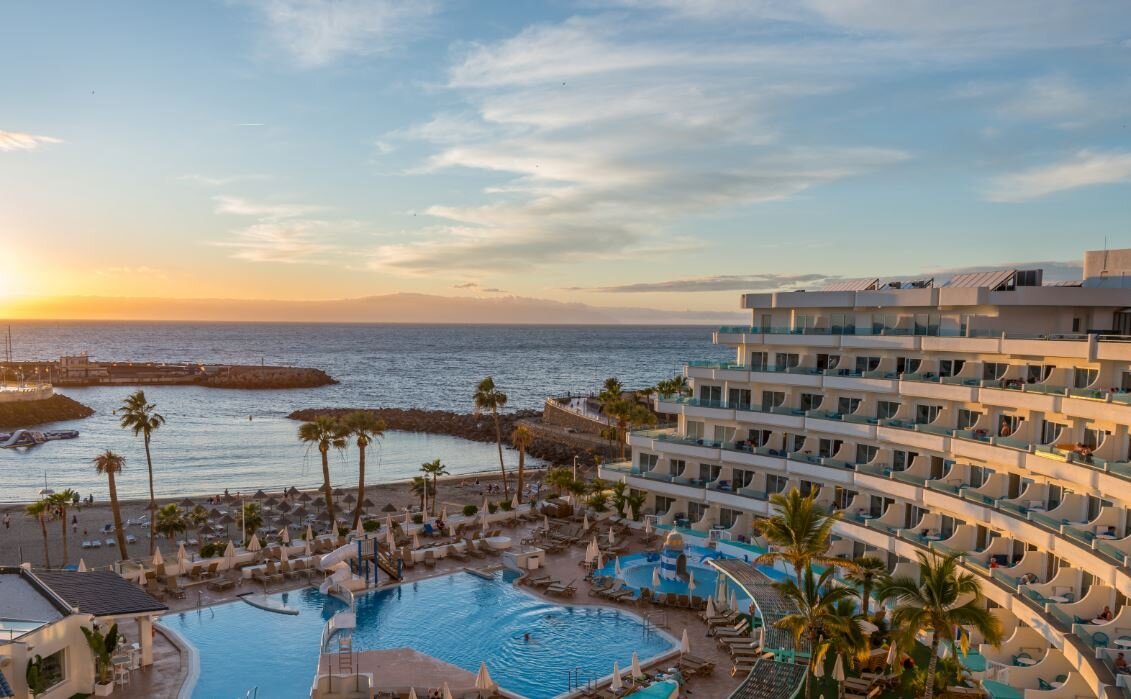 HOVIMA LA PINTA BEACHFRONT FAMILY HOTEL - Updated 2024 (Costa Adeje, Spain)