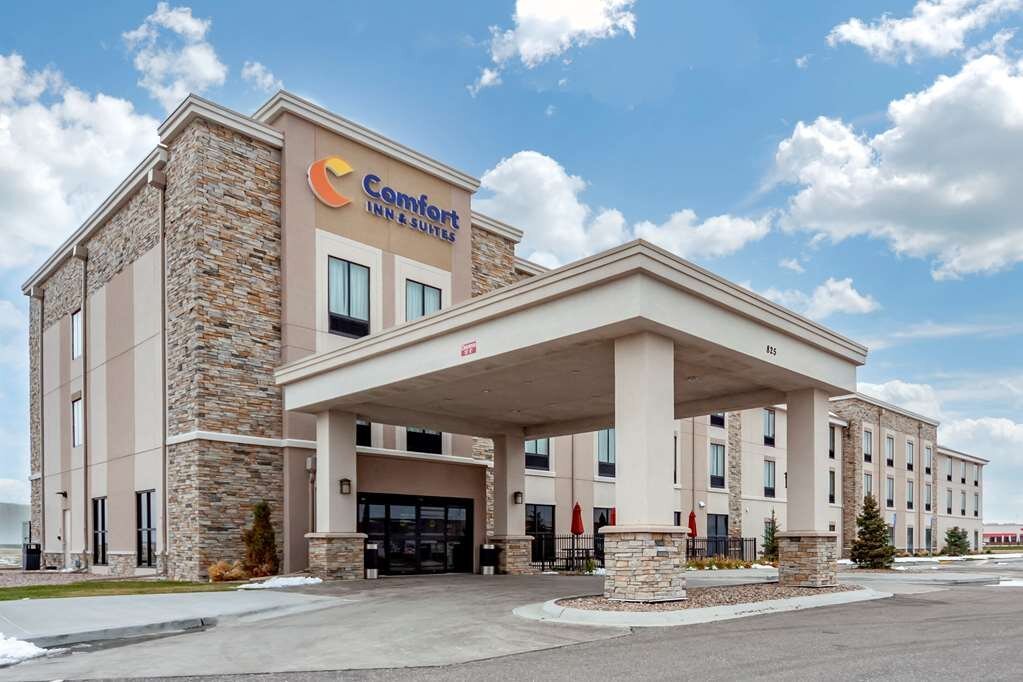 COMFORT INN & SUITES SIDNEY I-80 - Updated 2024 Prices & Hotel Reviews (NE)