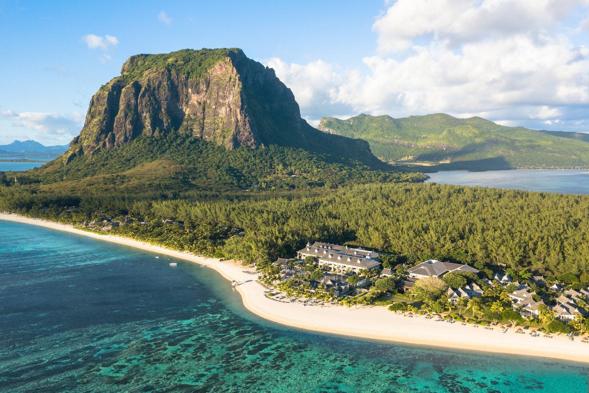 Морн. Леморн, Маврикий. Le Morne, Ле Морн, Маврикий. Пляж le Morne Маврикий. Остров св Маврикия.