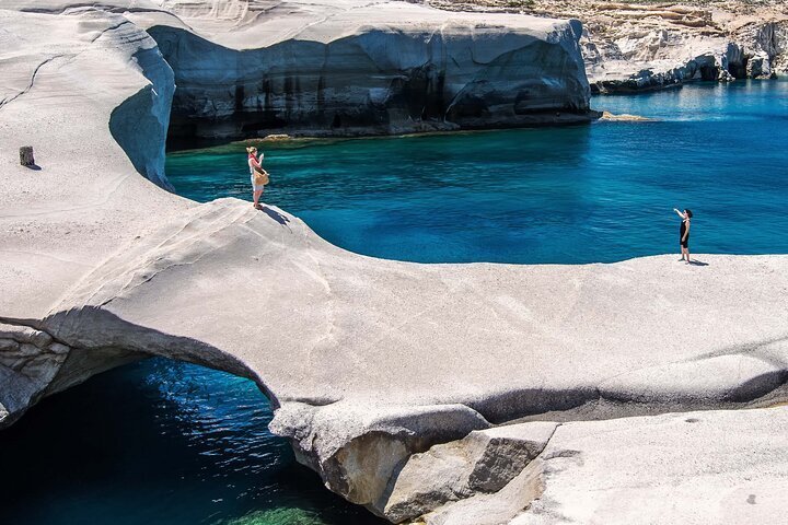 2023 10 Day Private Tour Milos, Naxos and Santorini