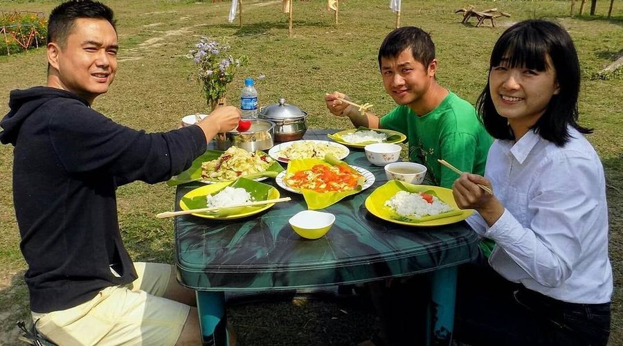 Self cooking facilities for Foriegn tourists