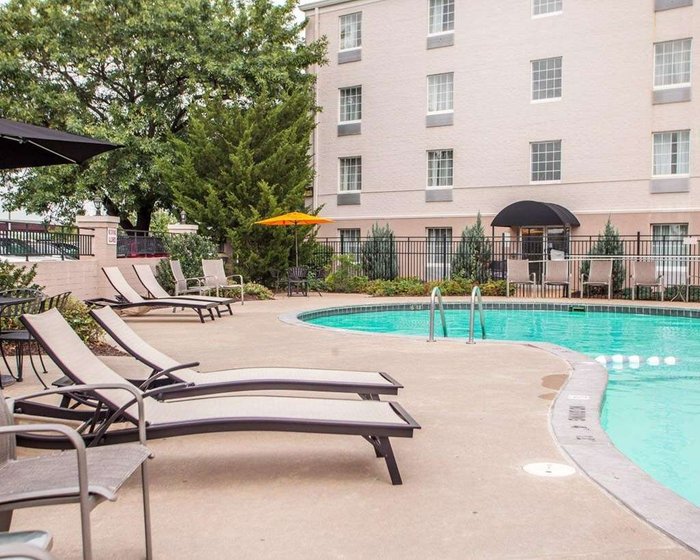 Comfort Inn St Louis - Westport Pool Pictures & Reviews - Tripadvisor