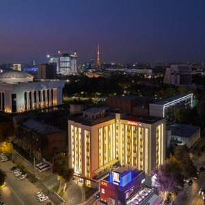 The hotel is located in the center of the city within walking distance to many sights of Tashkent.