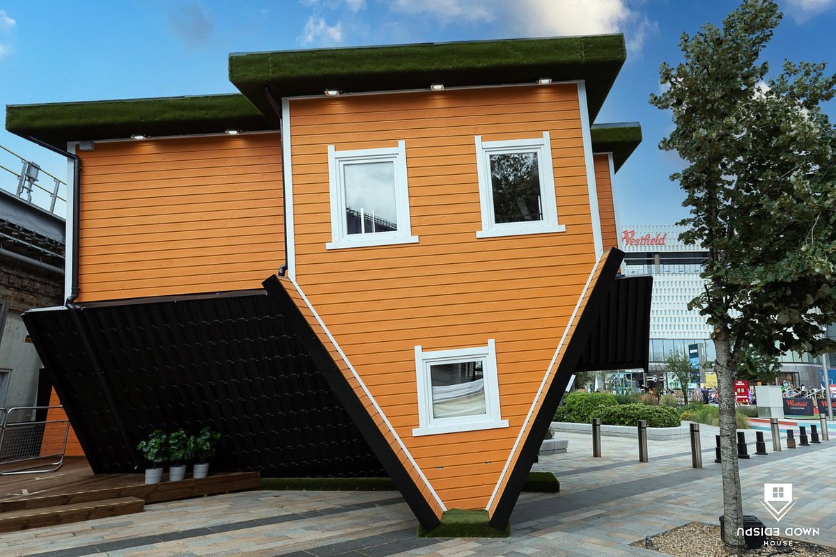 Upside Down House - Westfield White City - All You Need to Know BEFORE You  Go (with Photos)