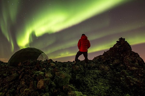 File:Aurora boreal en Hvolsvöllur (Islandia) 1.jpg - Wikipedia