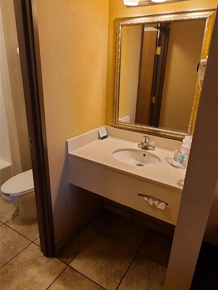 QUALITY INN & SUITES WELLINGTON - FORT COLLINS - Updated 2024 Prices ...