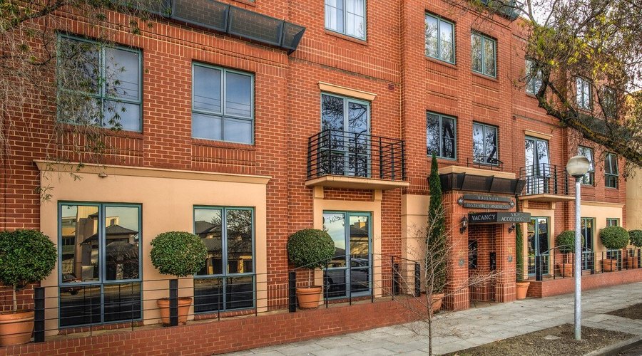 Front Entrance Tynte Street Apartments