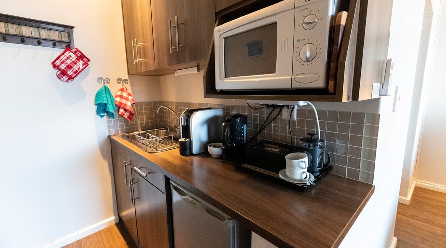 Luxury Studio kitchenette