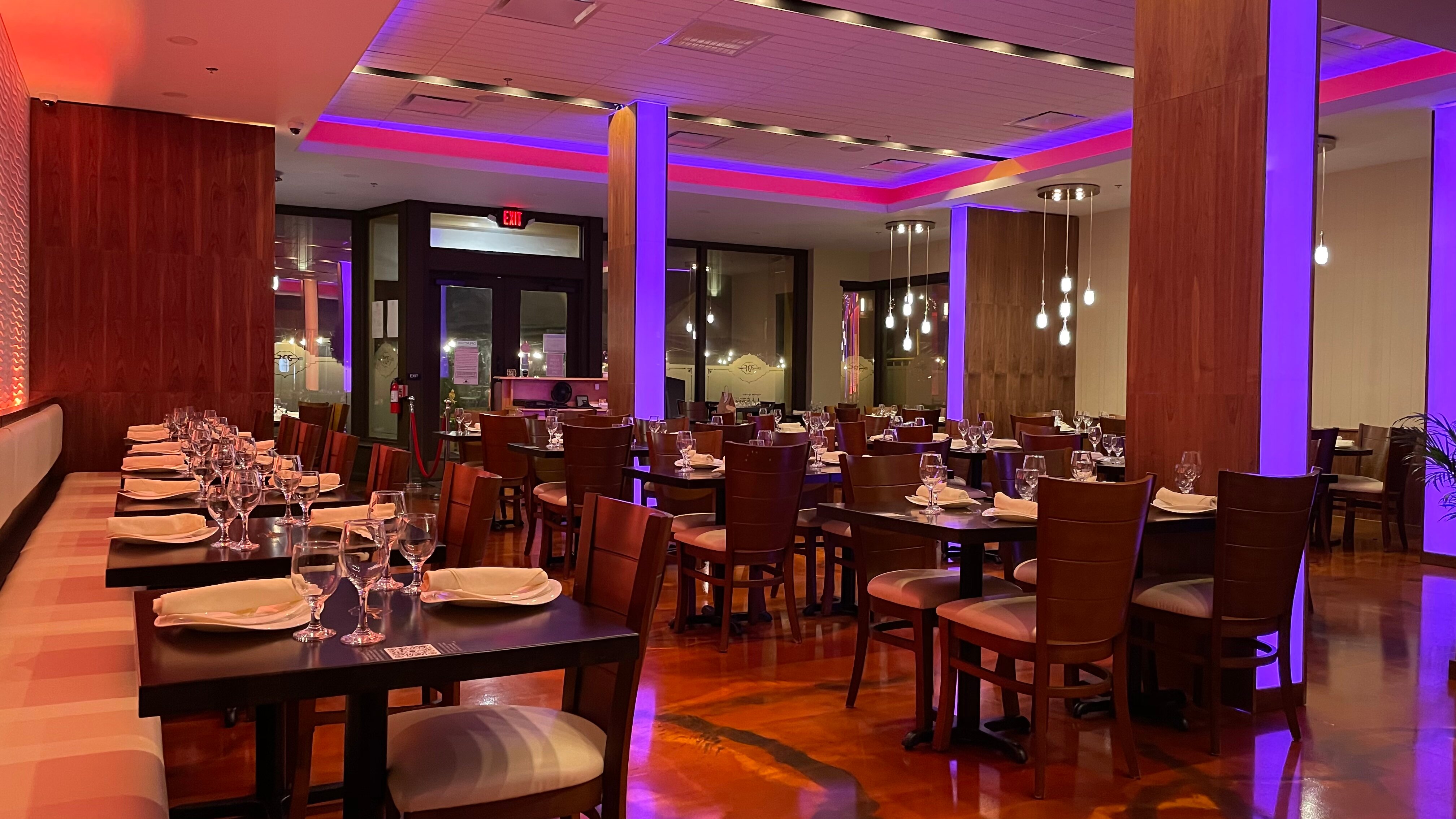 Easton restaurants with outdoor seating outlet