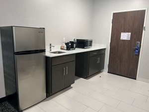 Room & Suite