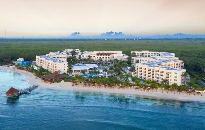 where is hyatt ziva cancun