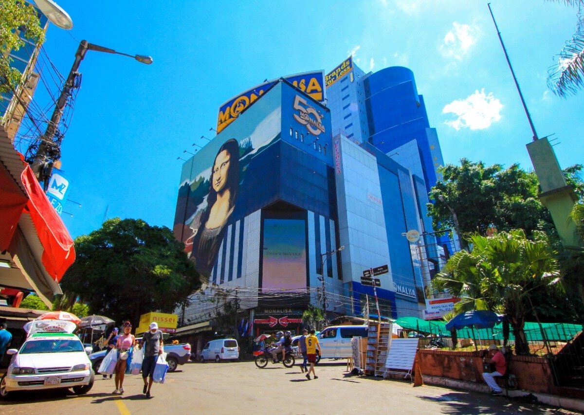 Monalisa shopping center