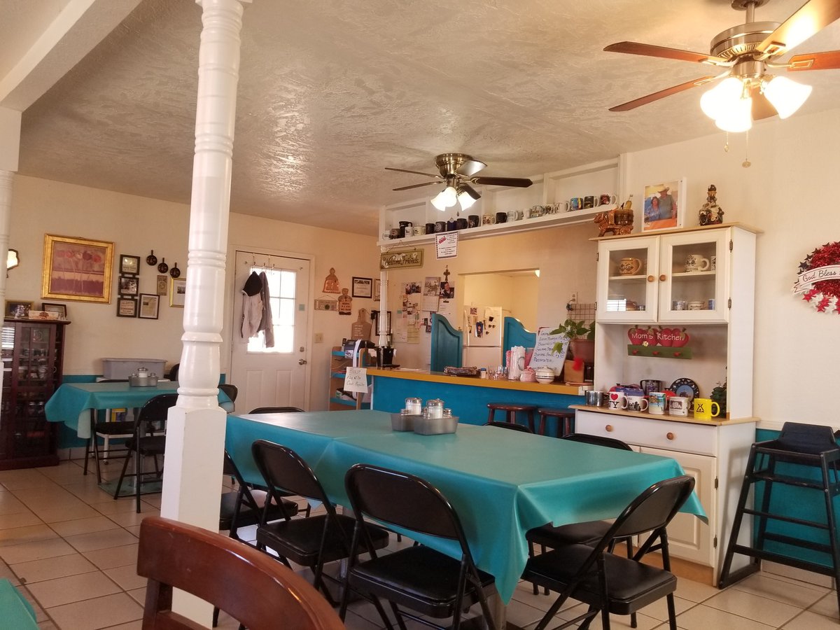 MOM'S KITCHEN, Van Horn - Restaurant Reviews, Photos & Phone Number ...