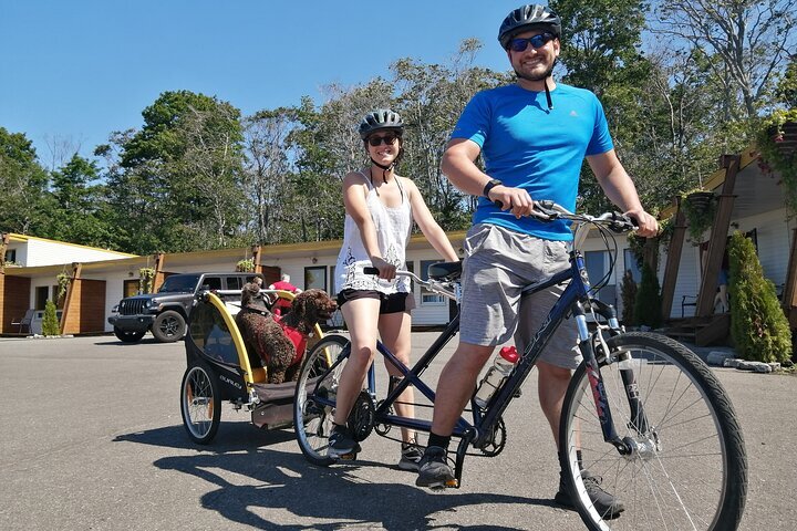 Tandem bicycle clearance trailer