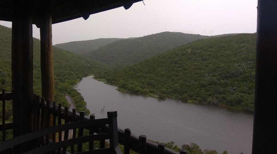 Awesome Vultures Pub's beautiful view