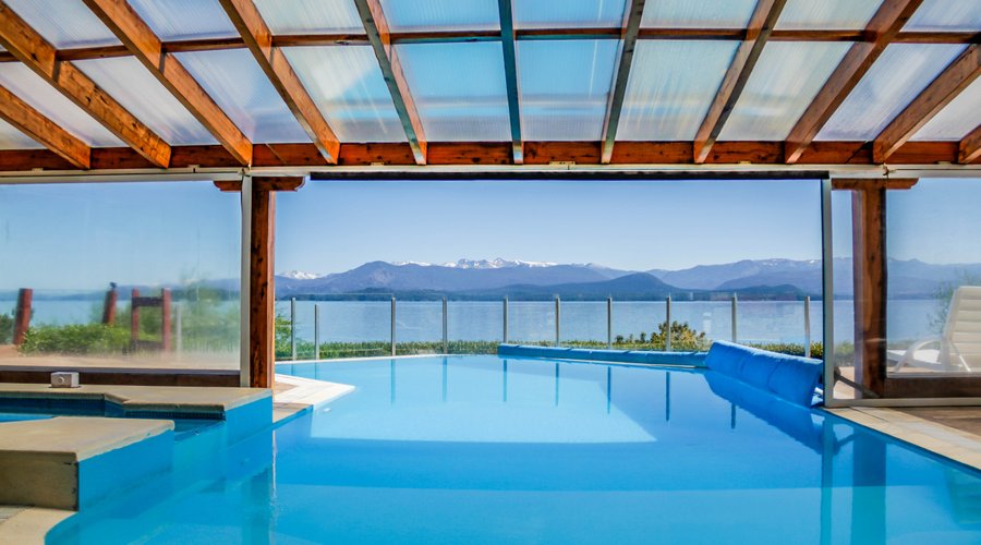 Nuestro Spa cuenta con piscina climatizada, sauna seco, sauna húmedo, hidromasaje y gimnasio 