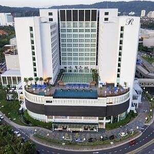 Royale Chulan Damansara in Petaling Jaya, image may contain: Building, Outdoors, City, Office Building