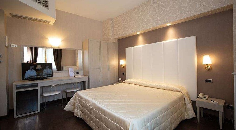 Boutique Hotel Re Enzo, hotell i Bologna