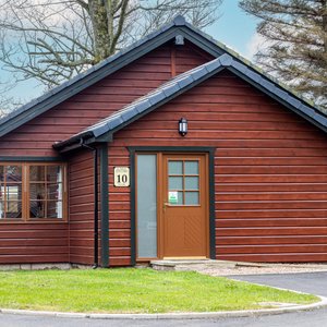 The Lawrie Plus Lodge
2 Bedroom lodge with hot tub at St Andrews Forest Lodges