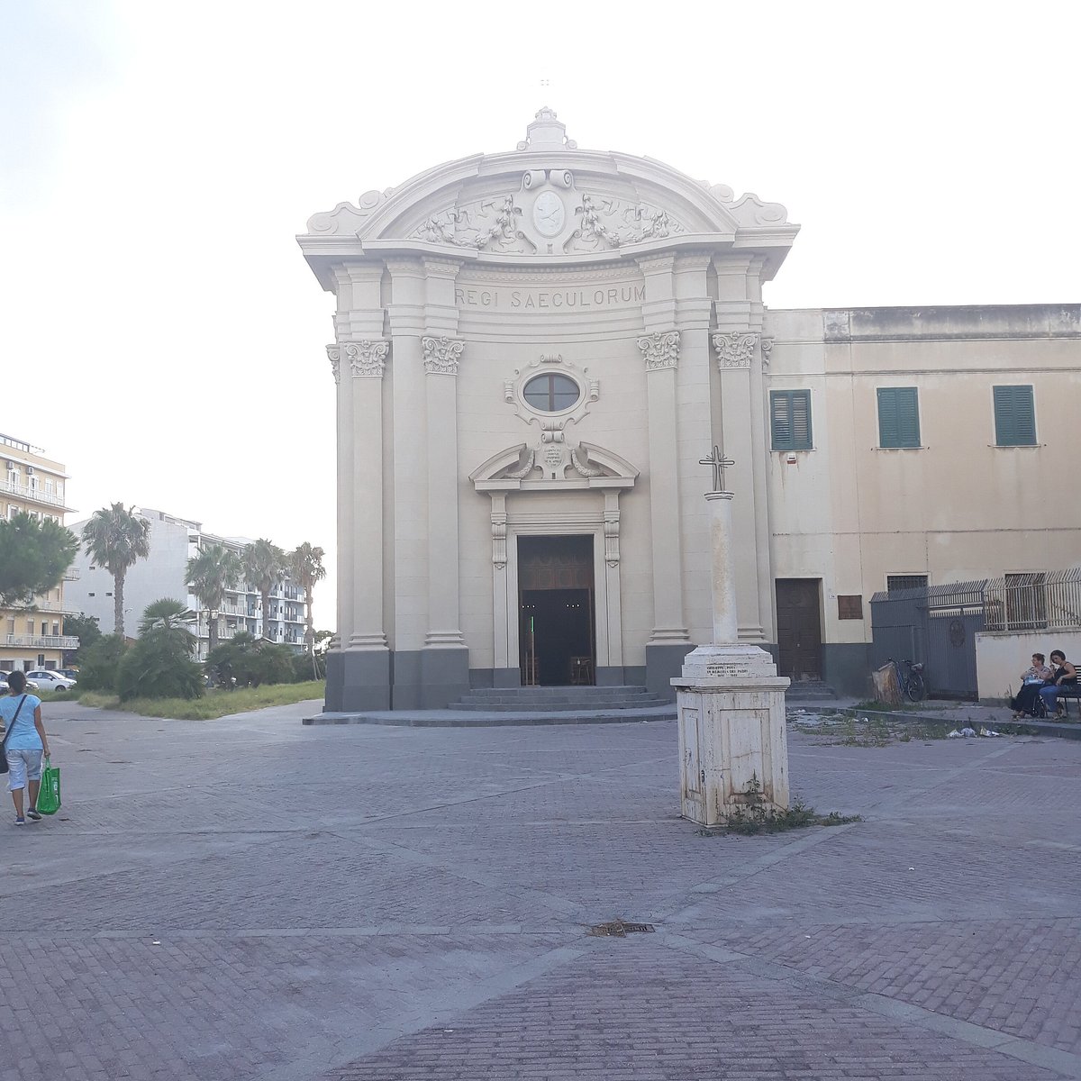 Chiesa Parrocchiale Del Santissimo Crocifisso 2022年 Chiesa Parrocchiale del Santissimo Crocifisso - 行く前に!見どころをチェック
