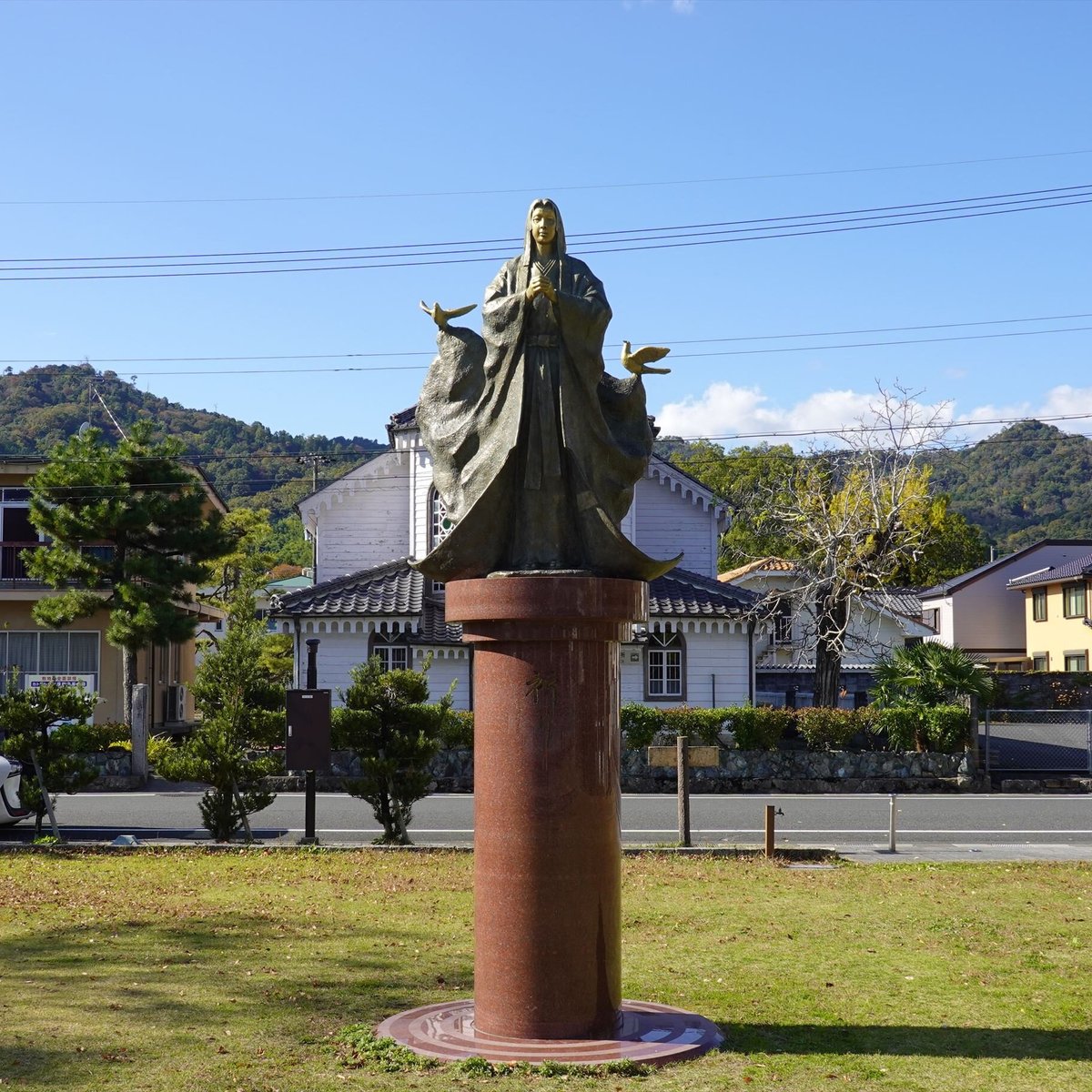 Statue of Mrs. Gracia Hosokawa (Miyazu) - All You Need to Know BEFORE ...