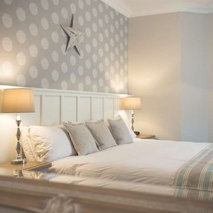 George hotel guest room