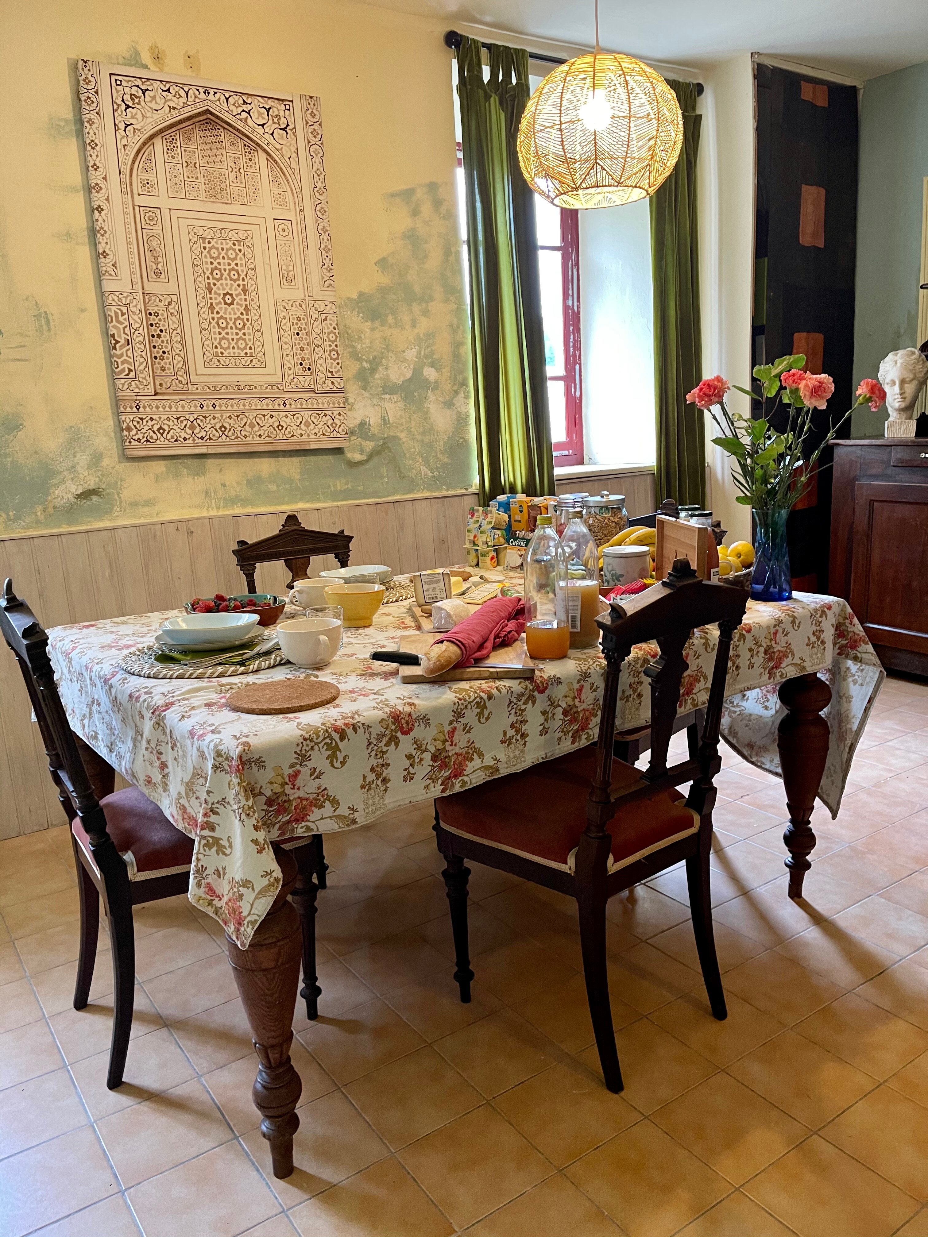 LES CONTES - Prices & B&B Reviews (Fougax-et-Barrineuf, France)