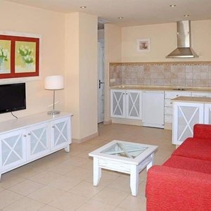 471799 Guest Room