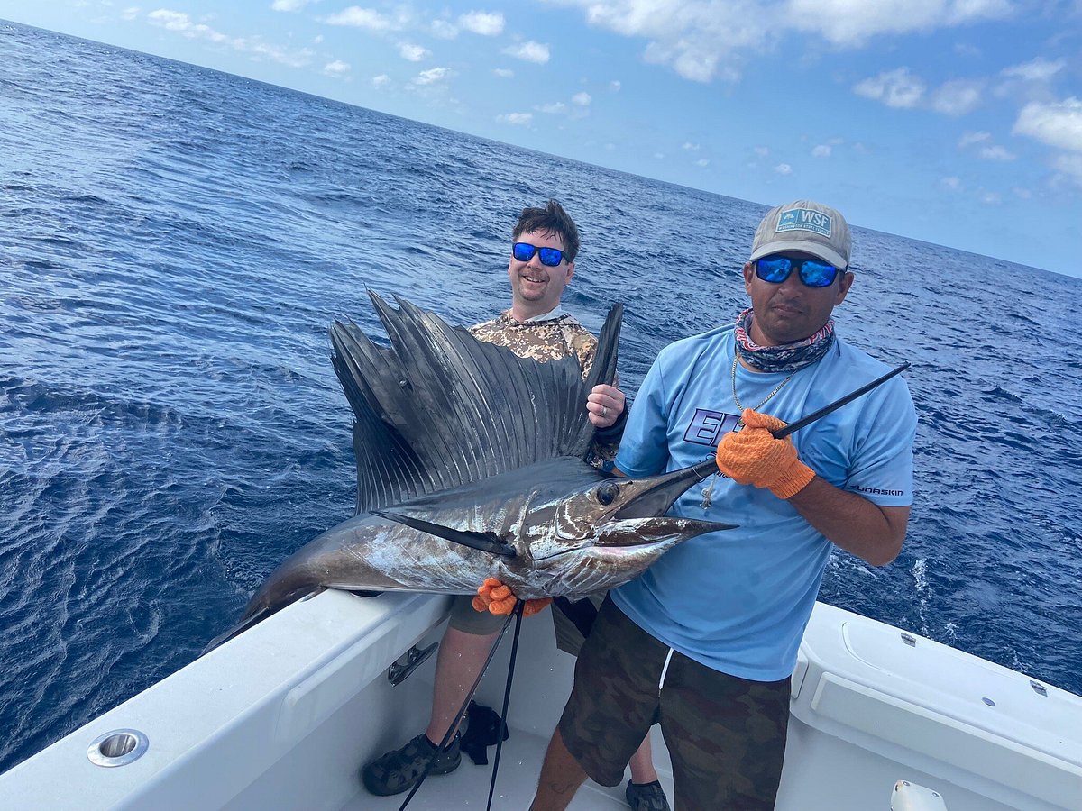 EPIC Blue Marlin Fishing in Costa Rica 