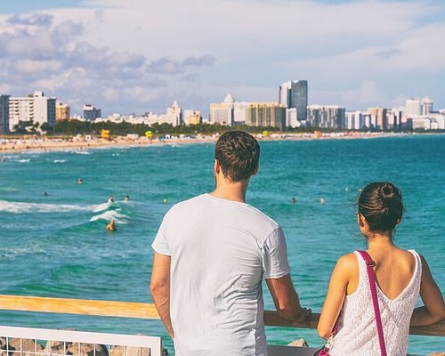 visit miami by bus