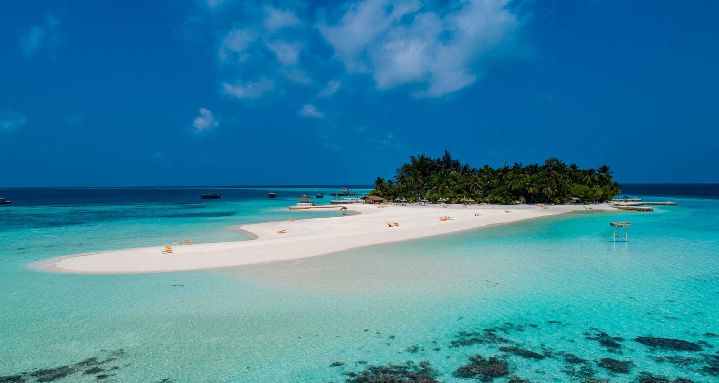 Maayafushi resort booking