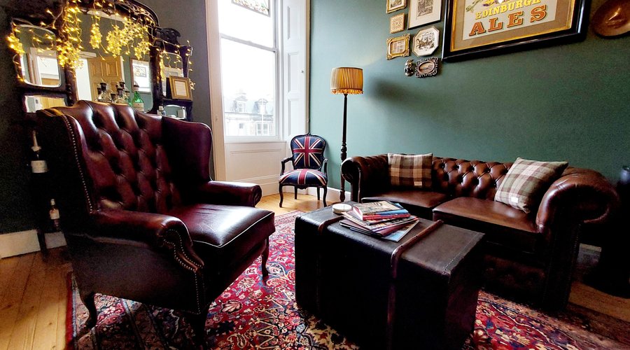 Club Room - Book Direct on our own website
