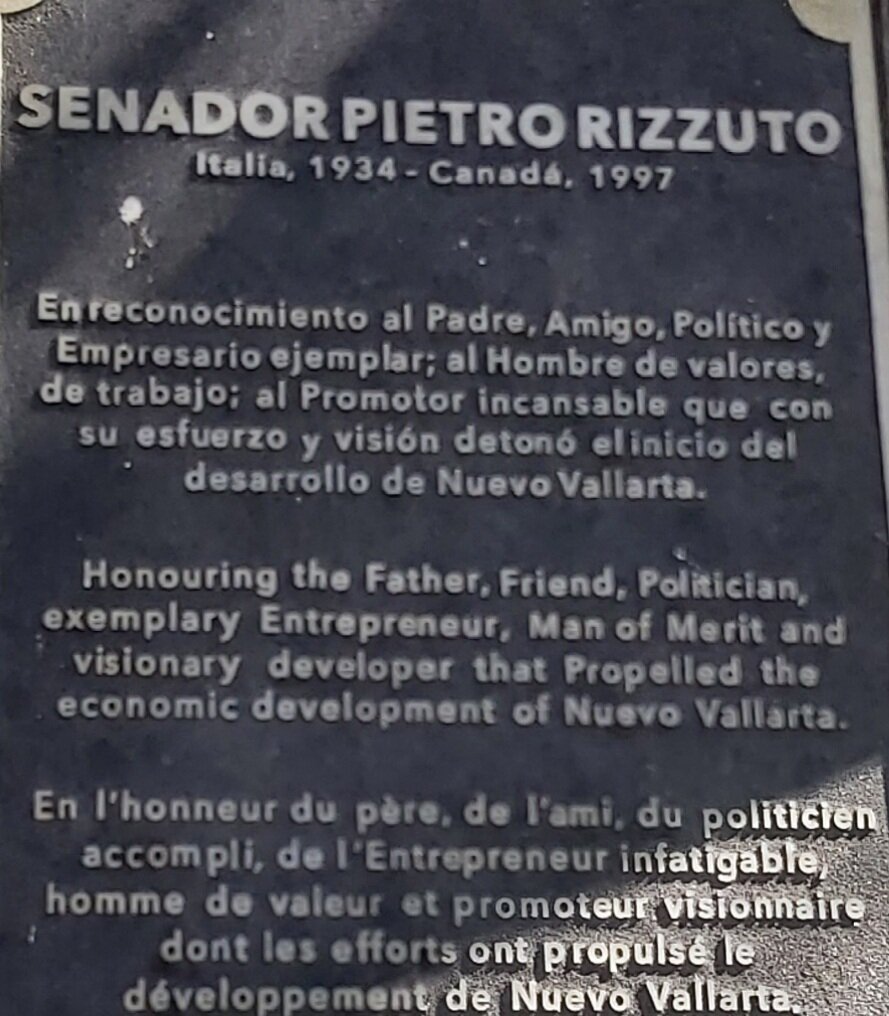 Estatua Senador Pietro Rizzuto Nuevo Vallarta All You Need To Know Before You Go