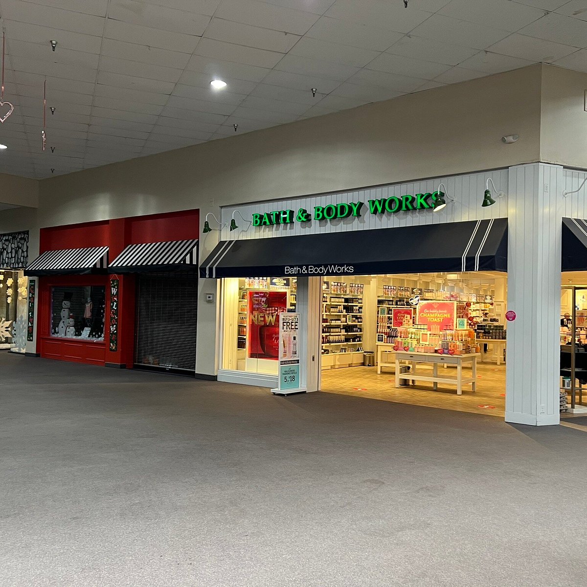 Windsor Store at Sawgrass Mills