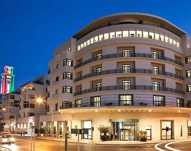 iH Hotels Bari Grande Albergo delle Nazioni, hotel em Bari