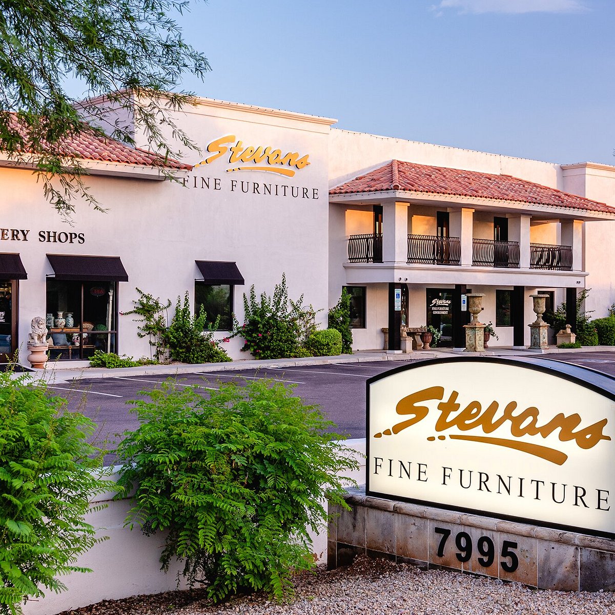 Resort Resale  Fine Furniture & Home Decor Consignment Store