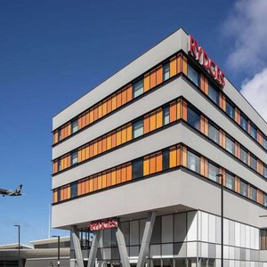 Rydges Wellington Airport Exterior